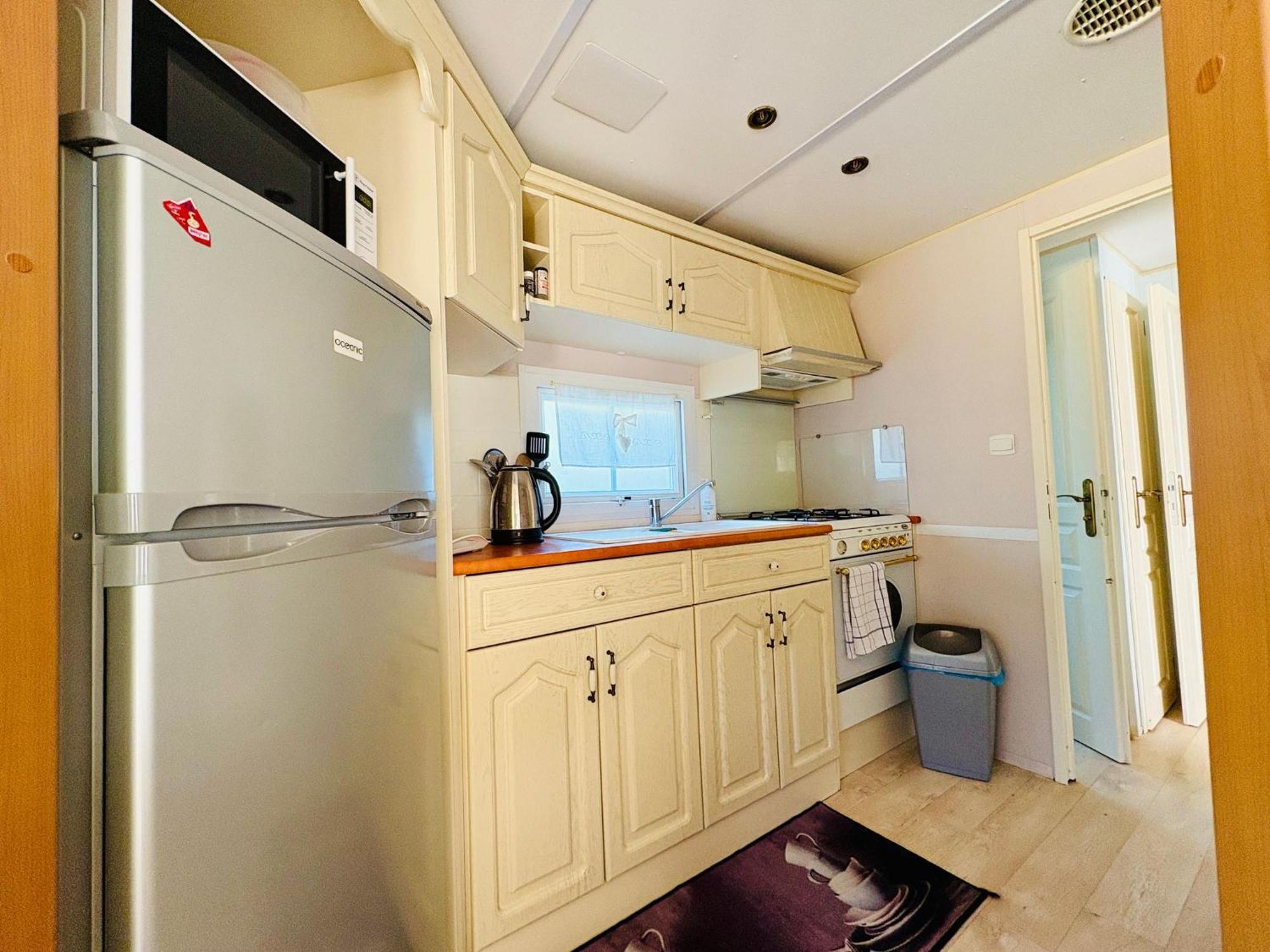 Mobil'Home Climatise Terrain Prive Proche Du Zoo De La Palmyre 莱马特 外观 照片